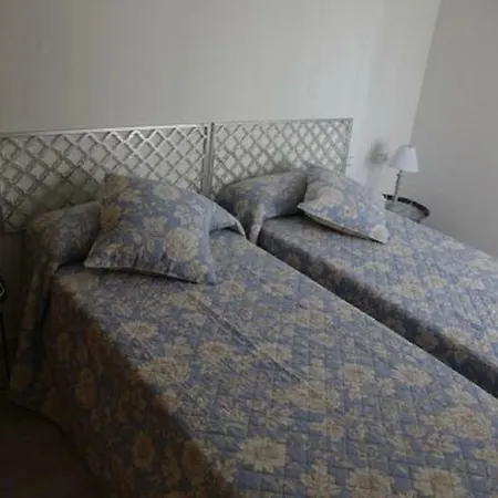 Montes De Oca Appartement *